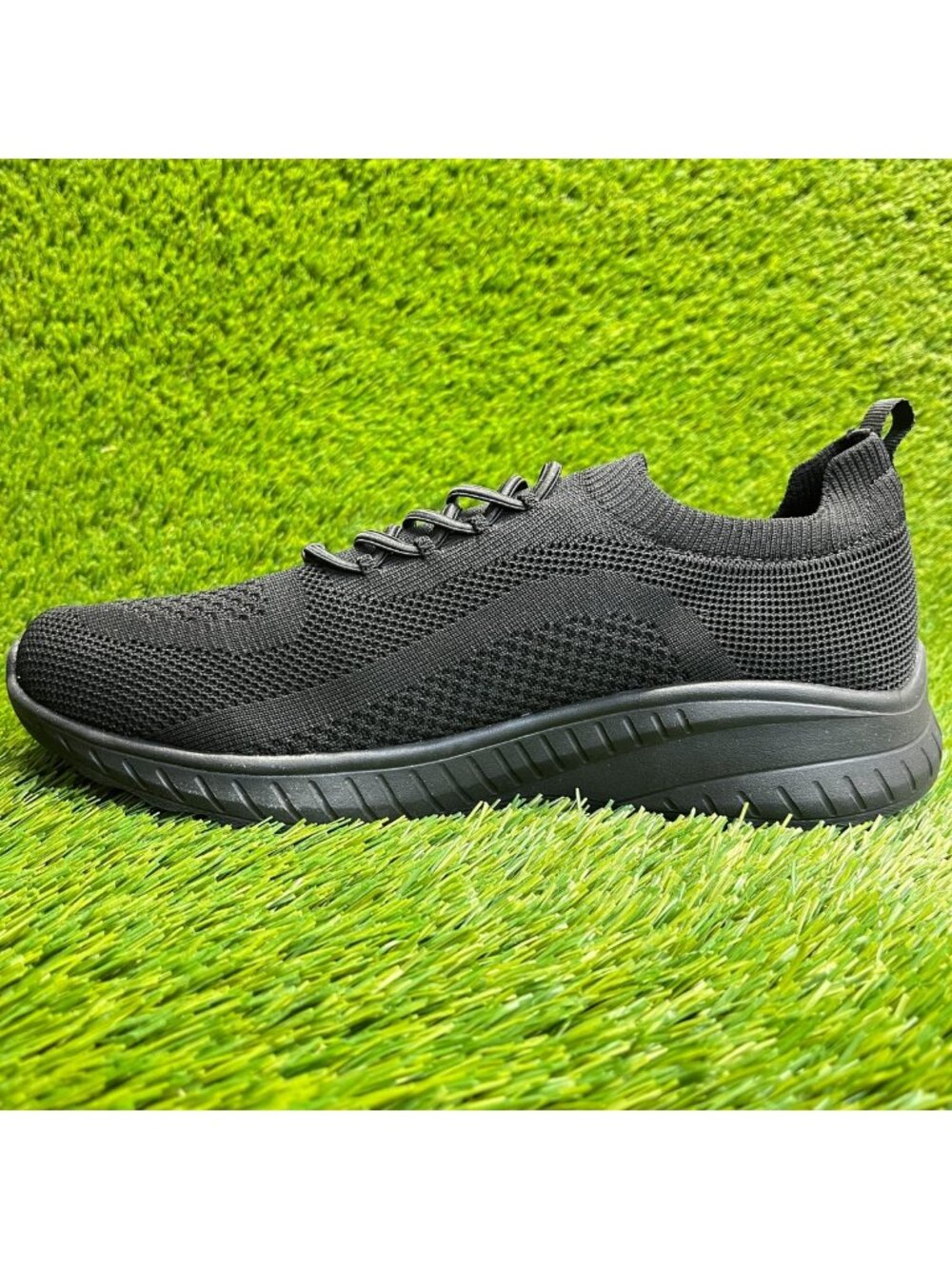 Skechers BOBS Sport Squad Chaos SR Womens Size 7 Black Athletic Shoes Sneakers - Picture 2 of 10